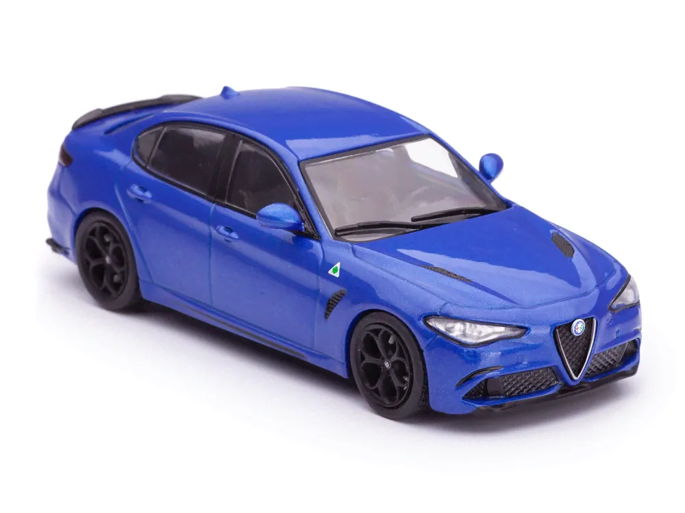Масштабная модель Alfa Romeo Giulia Quadrifoglio 2019 2.9l Bi-Turbo синий лучшая цена!-4