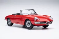 Масштабная модель Alfa Romeo 1600 Duetto Spider 1966 красный лучшая цена!