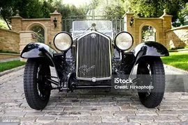 Alfa Romeo 1750 Zagato И Буквами Cc — стоковые фотографии и другие картинки Alfa Romeo - Alfa Romeo, Богатство, Rally Car Racing