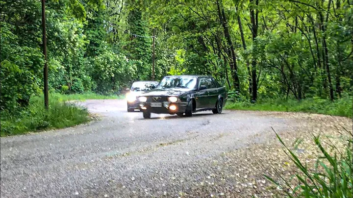 AlfaRomeo 75 Drifting Compilation - Alert: LOUD TWIN CAM SOUNDS