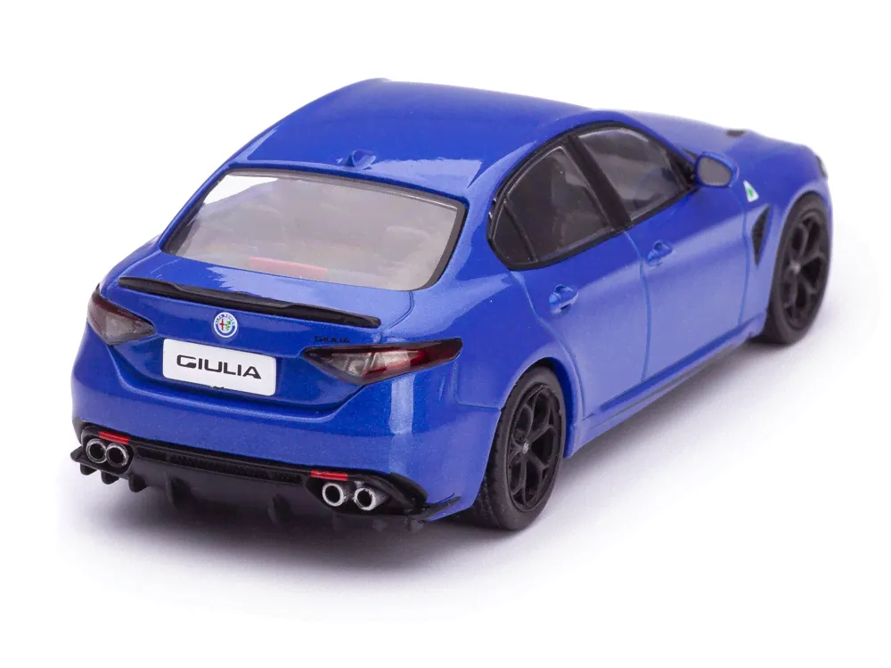 Масштабная модель Alfa Romeo Giulia Quadrifoglio 2019 2.9l Bi-Turbo синий лучшая цена!-3
