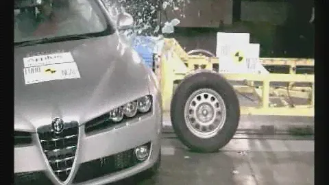 Alfa Romeo 159 2006 ANCAP Crash Test (5 stars)