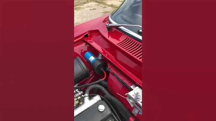 Alfa Romeo 2000 GTV Bertone ‘72 ..engine compartment