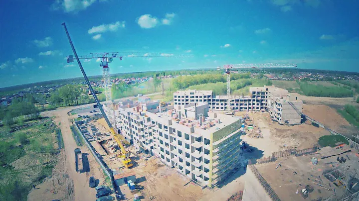 Как разбирают башенный кран. How the tower crane is disassembled.