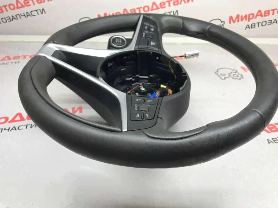 Руль Alfa Romeo Giulia 952 2018г. (артикул MAD-97092485)-4