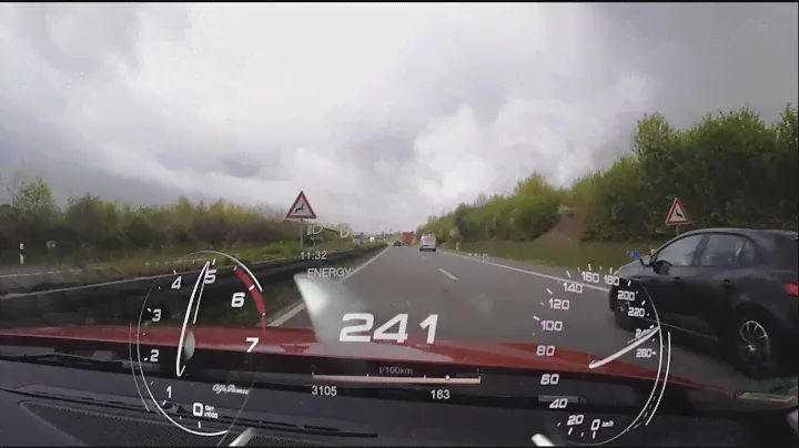 New Alfa Romeo Giulia Veloce 0-241 km/h (limited)