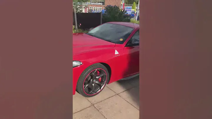 Insane Carbon upgrade to Alfa Romeo Giulia