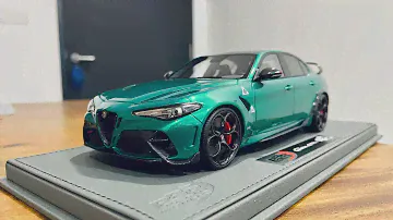 BBR Alfa Romeo Giulia GTAM Verde Montreal 1:18 Scale (Unboxing)