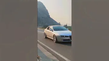 Звук прямоточный выхлопа и ускорение [Турбодизельная мощность] Alfa Romeo 159 2.4 jtdm