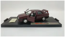 Модель автомобиля Alfa Romeo 155