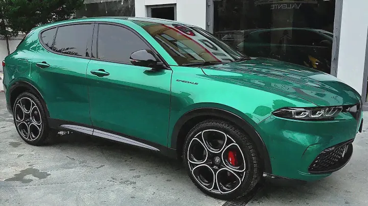 2023 Alfa Romeo Tonale - Sporty Crossover, Italian design