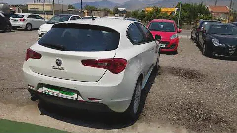 ALFA ROMEO GIULIETTA 2013
