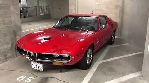 Alfa Romeo Montreal cold start up