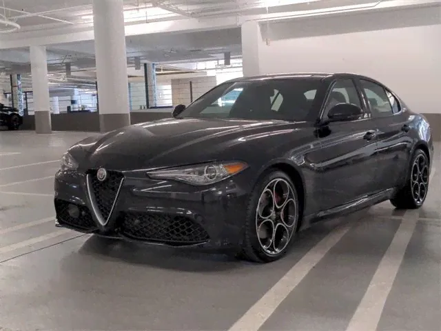Alfa Romeo Giulia Ti-3