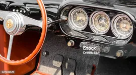 Alfa Romeo 1900 C Cabrio Панель — стоковые фотографии и другие картинки Alfa Romeo - Alfa Romeo, 1950-1959, Concours