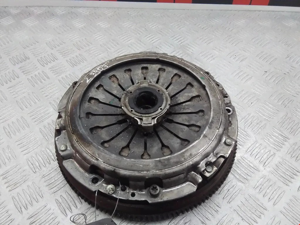 Маховик (демпфер сцепления) Alfa Romeo 166, 166-0