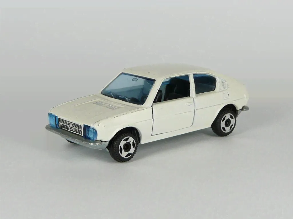 034 Politoys E36 Alfa Romeo Alfasud 1/43-0
