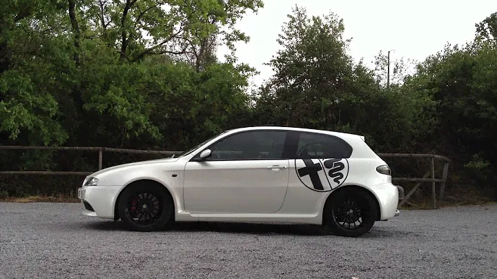 Alfa Roméo 147 GTA exhaust sound with Cut-Out